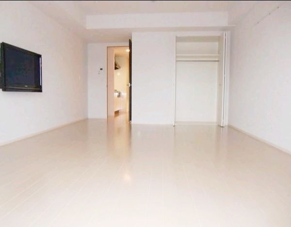 居室・リビング　広めのお部屋です。