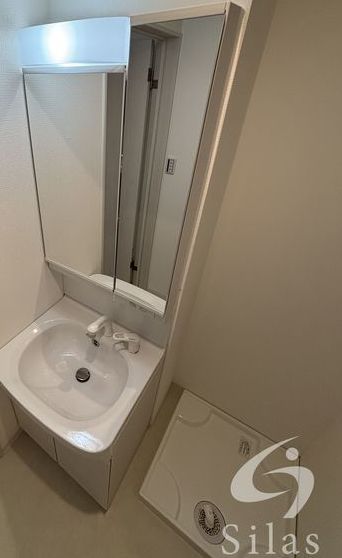 洗面設備　同仕様