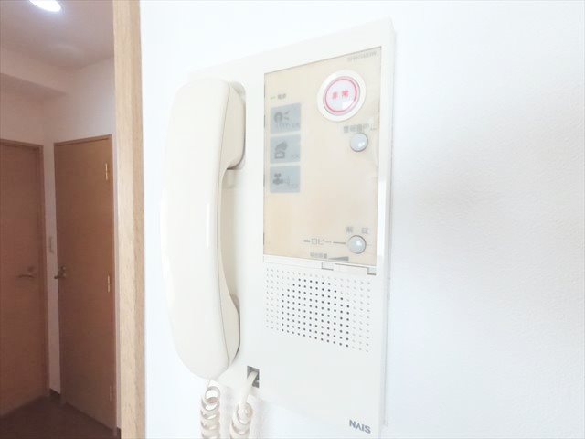 エントランス　宅配BOX