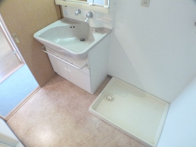 洗面設備　ゆとりのある脱衣所