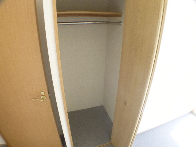 収納　収納は各部屋にございます。