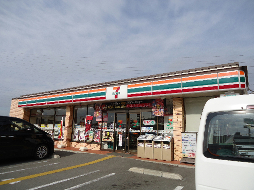 コンビニ　セブンイレブン 枚方西牧野店（コンビニ）まで359m