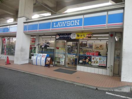 コンビニ　ローソン渡辺通四丁目店（コンビニ）まで38m