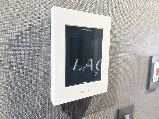 セキュリティ　モニターつきインターホンです。