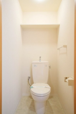 トイレ　別部屋参考写真