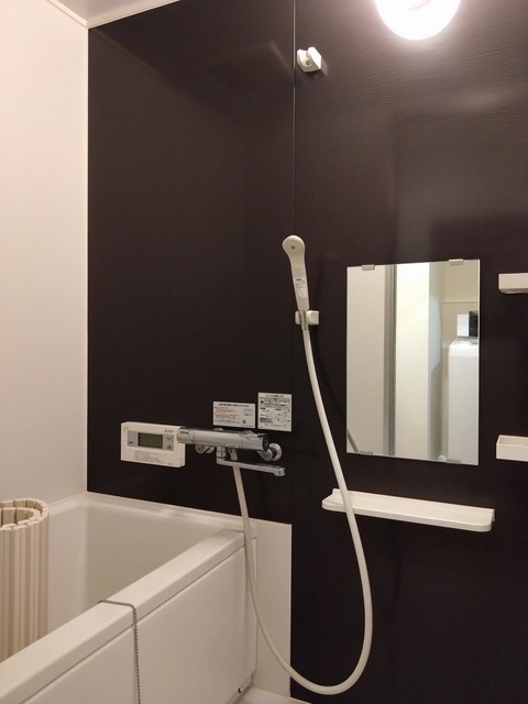 バス・シャワールーム