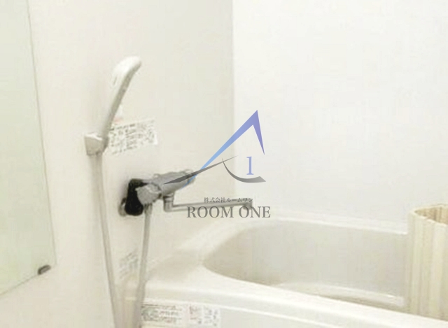 バス・シャワールーム　お風呂です。