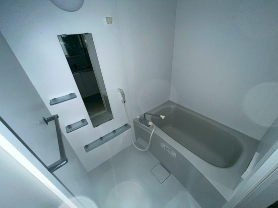 バス・シャワールーム　※別号室の写真です