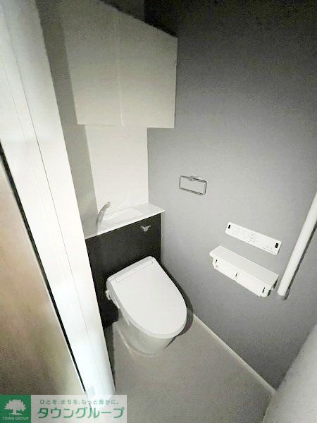 トイレ　トイレ