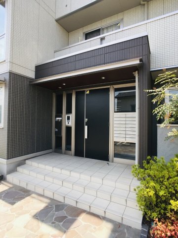 エントランス　エントランス