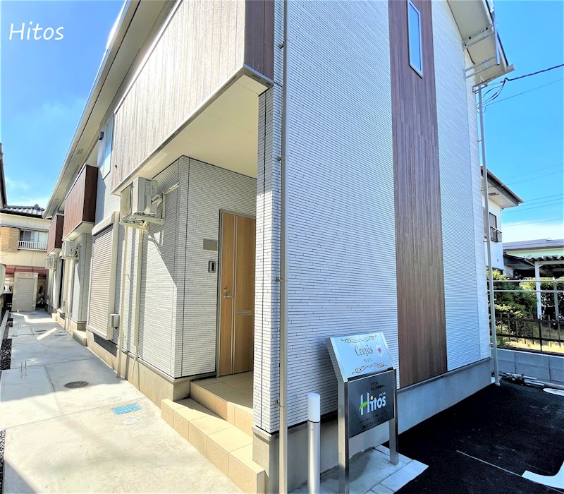 建物外観　1・2階併用のメゾネット物件です♪