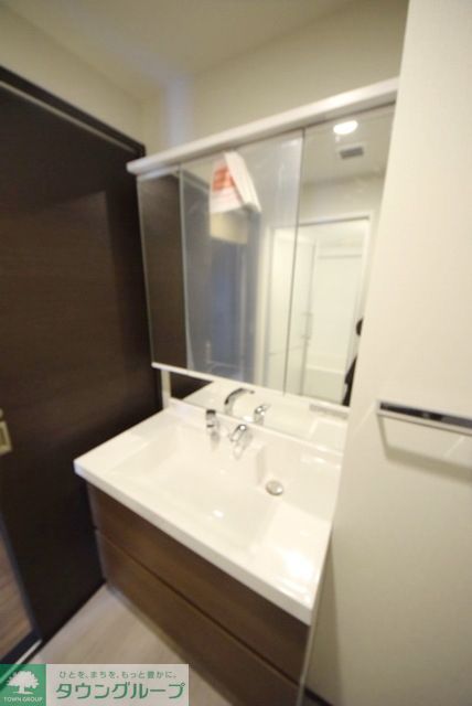 洗面設備　他のお部屋のお写真です。
