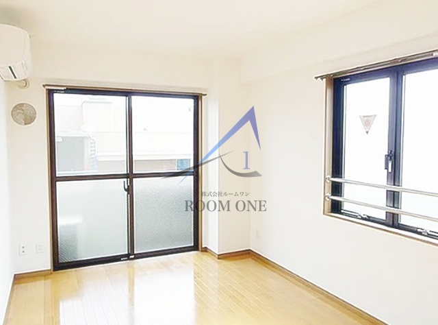 居室・リビング　洋室のお部屋です。