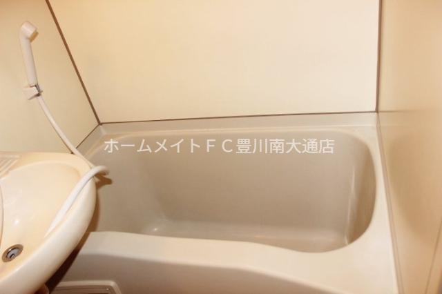 バス・シャワールーム　同型別部屋写真