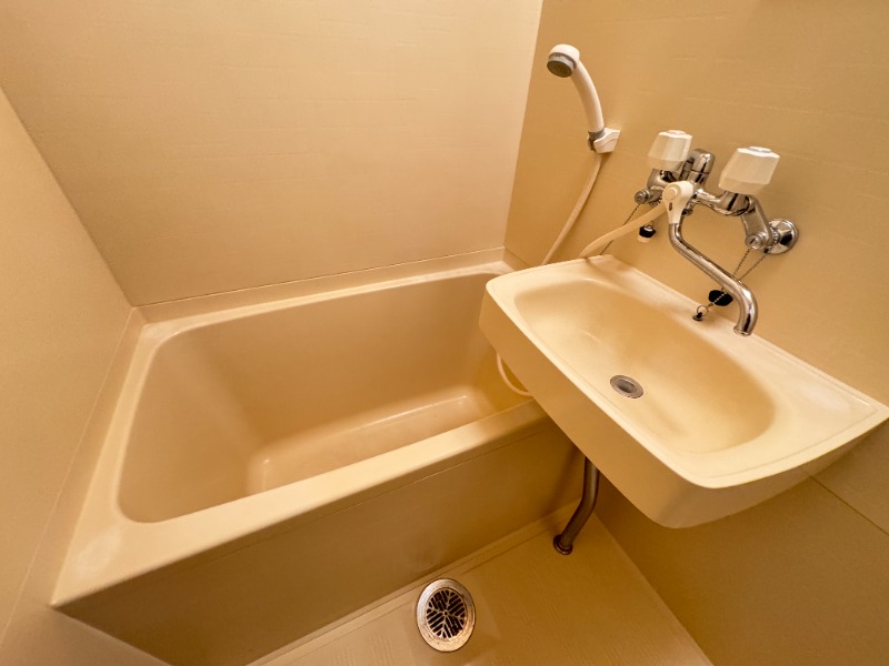 バス・シャワールーム　別号室