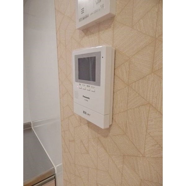 セキュリティ　モニター付きインターホン