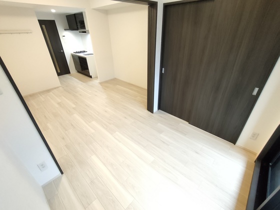 居室・リビング　※別部屋の写真です