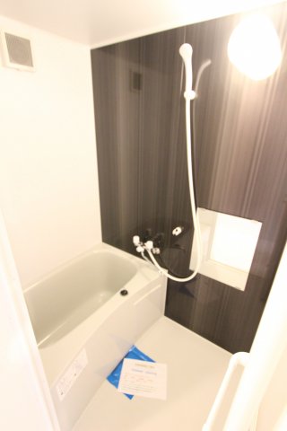 バス・シャワールーム　同タイプ参考写真です。