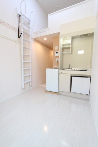 居室・リビング　同タイプ参考写真です。