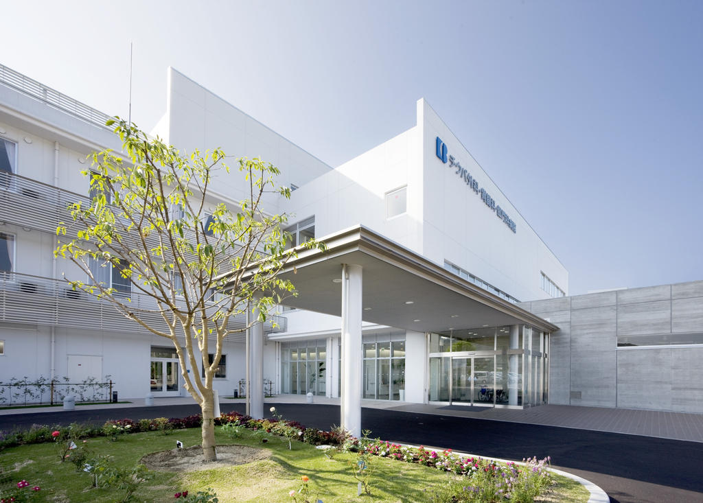 病院　医療法人天馬会チクバ外科・胃腸科・肛門科病院（病院）まで306m