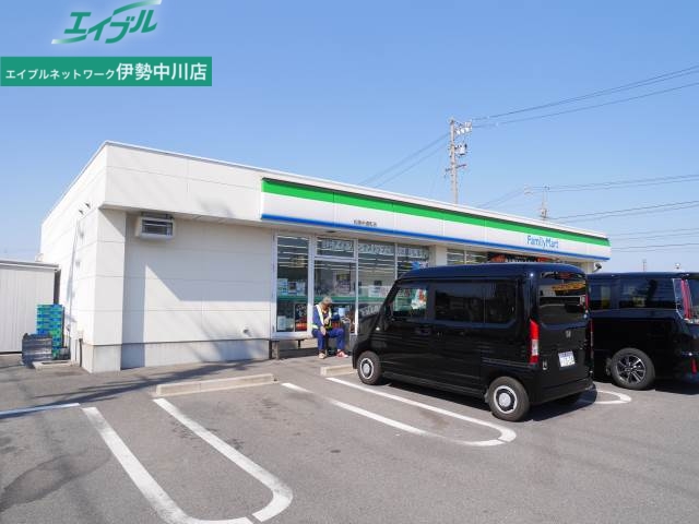 コンビニ　セブンイレブン 松阪中道町店（コンビニ）まで900m