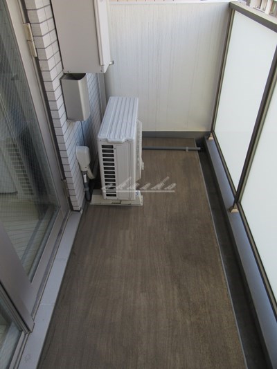 バルコニー　バルコニーがあります