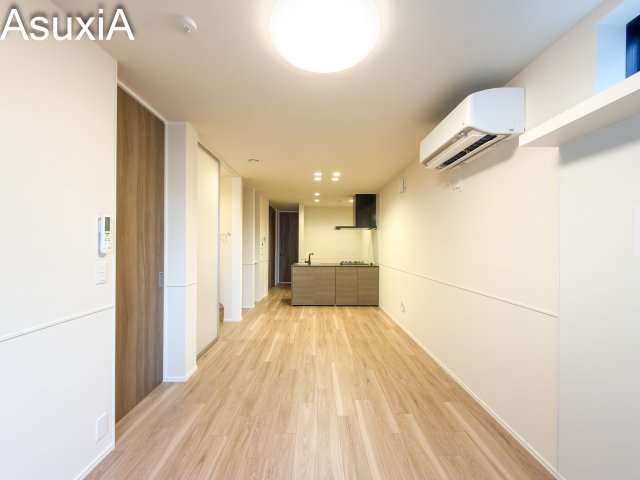 居室・リビング　同タイプ間取りの別部屋写真です。