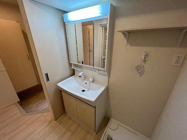 洗面設備　洗髪洗面化粧台（イメージ）