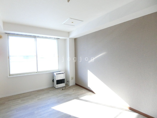 居室・リビング　内装