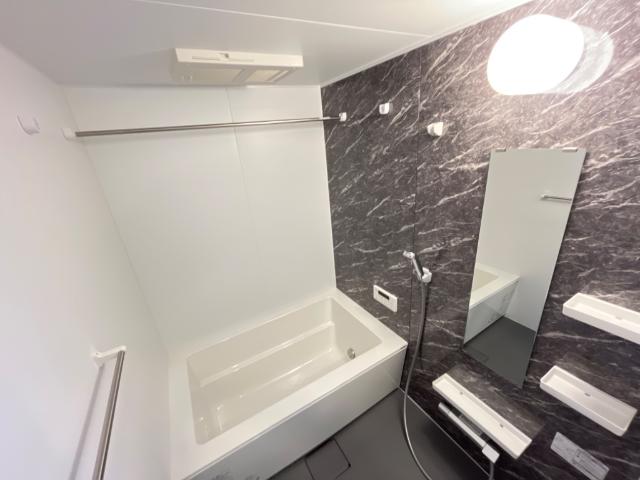 バス・シャワールーム　ユニットバス（イメージ）