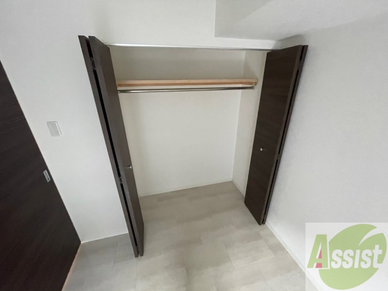 収納　寝室のクローゼットです。部屋がすっきり片付きます。