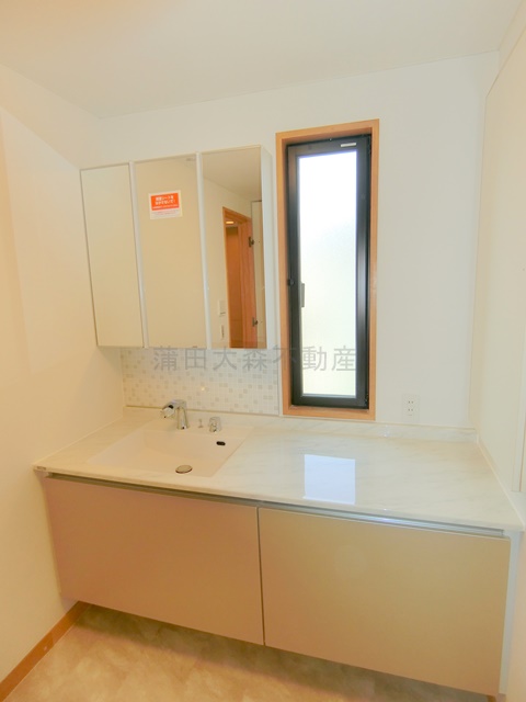 洗面設備　2Fの洗面所　独立洗面台