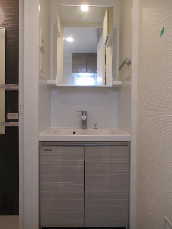 洗面設備　※参考写真