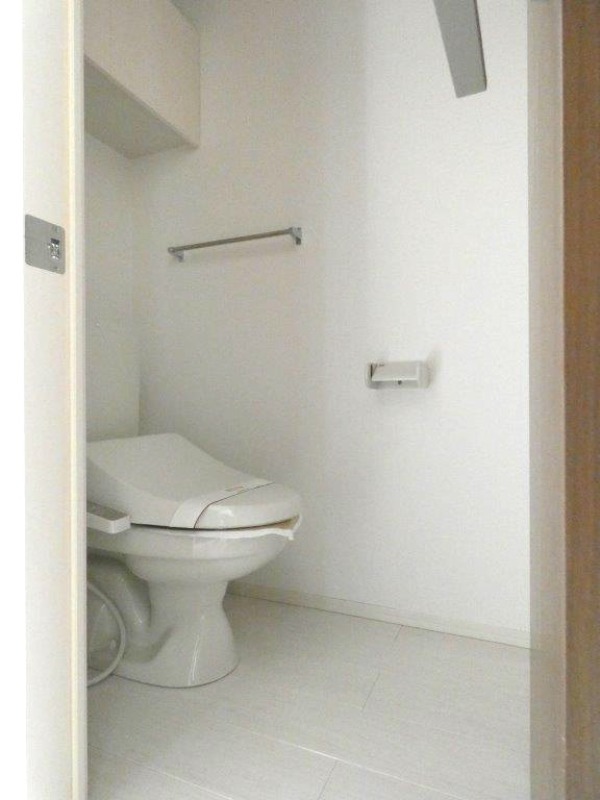 トイレ　図面と現状に相違がある場合には現状を優先