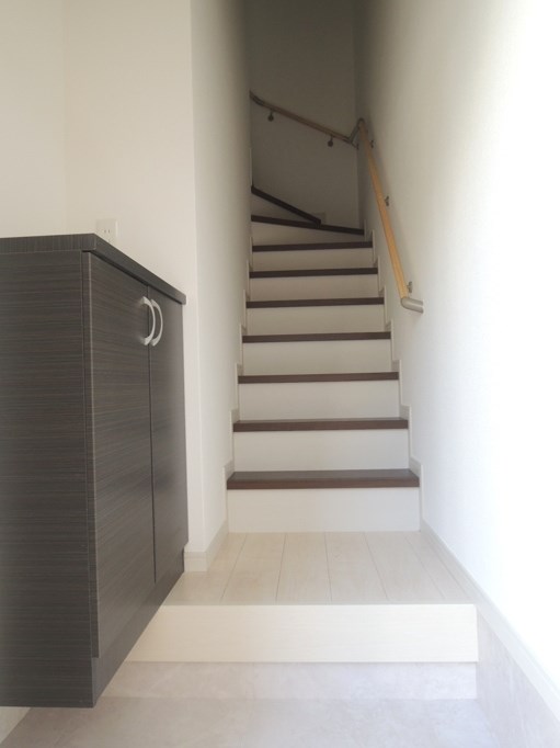 玄関　※参考写真です