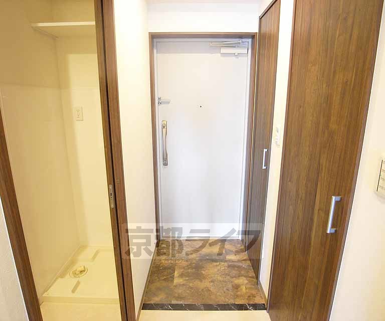 玄関　広い玄関です。