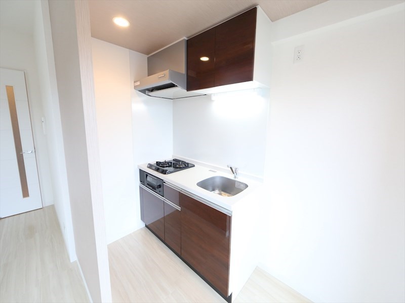 キッチン　システムキッチン（ガス2口コンログリル付）