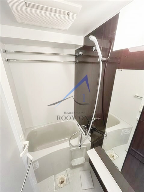 バス・シャワールーム　お風呂です。