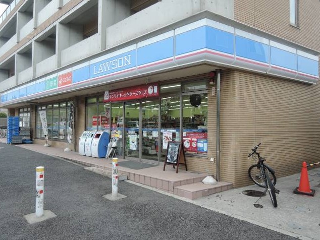 コンビニ　ローソン 北沢五丁目店（コンビニ）まで355m