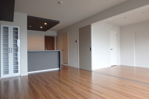 居室・リビング　別マンション・参考