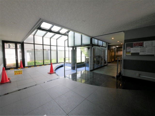 ロビー　グランパスエクシード　ロビー