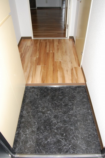 玄関　グランパスエクシード　玄関