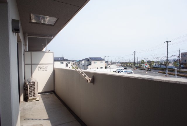 バルコニー　バルコニー