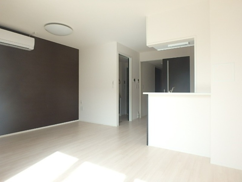 居室・リビング　図面と現状に相違がある場合には現状を優先