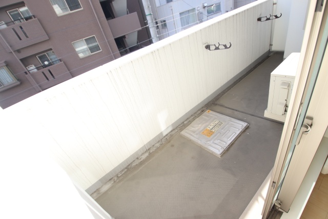 バルコニー　※別室の参考写真の為、現況優先です。