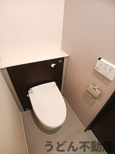 トイレ　うどん県のお部屋探しはうどん不動産へ うどんちゃんとLINE