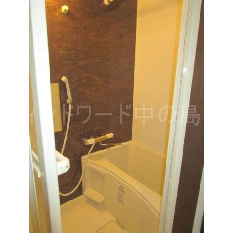 バス・シャワールーム　詳細は、ウィンドワード中の島店までご相談下さい。