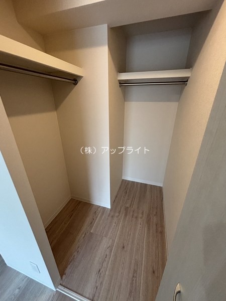 収納　ウォークインクローゼット