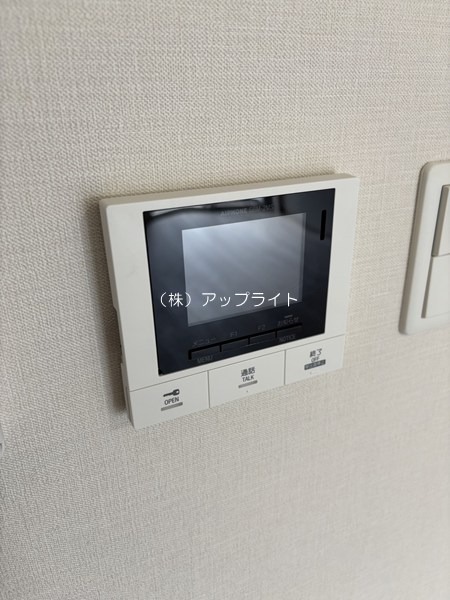 セキュリティ　モニター付インターホン