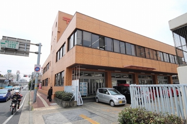 郵便局　橿原郵便局（郵便局）まで307m